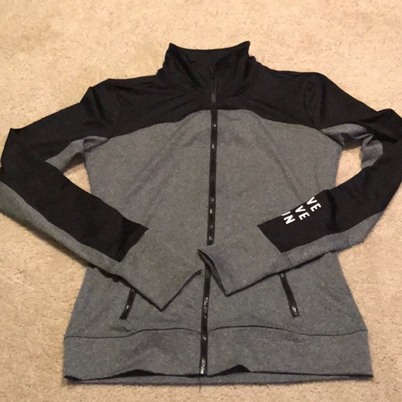 Aeropostale Jackets & Blazers - Aero zip up jacket